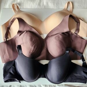 Lightweigt Wireless Support Molded Cup Bra Trio - Nude, Brown, Black | 40E | 🇨